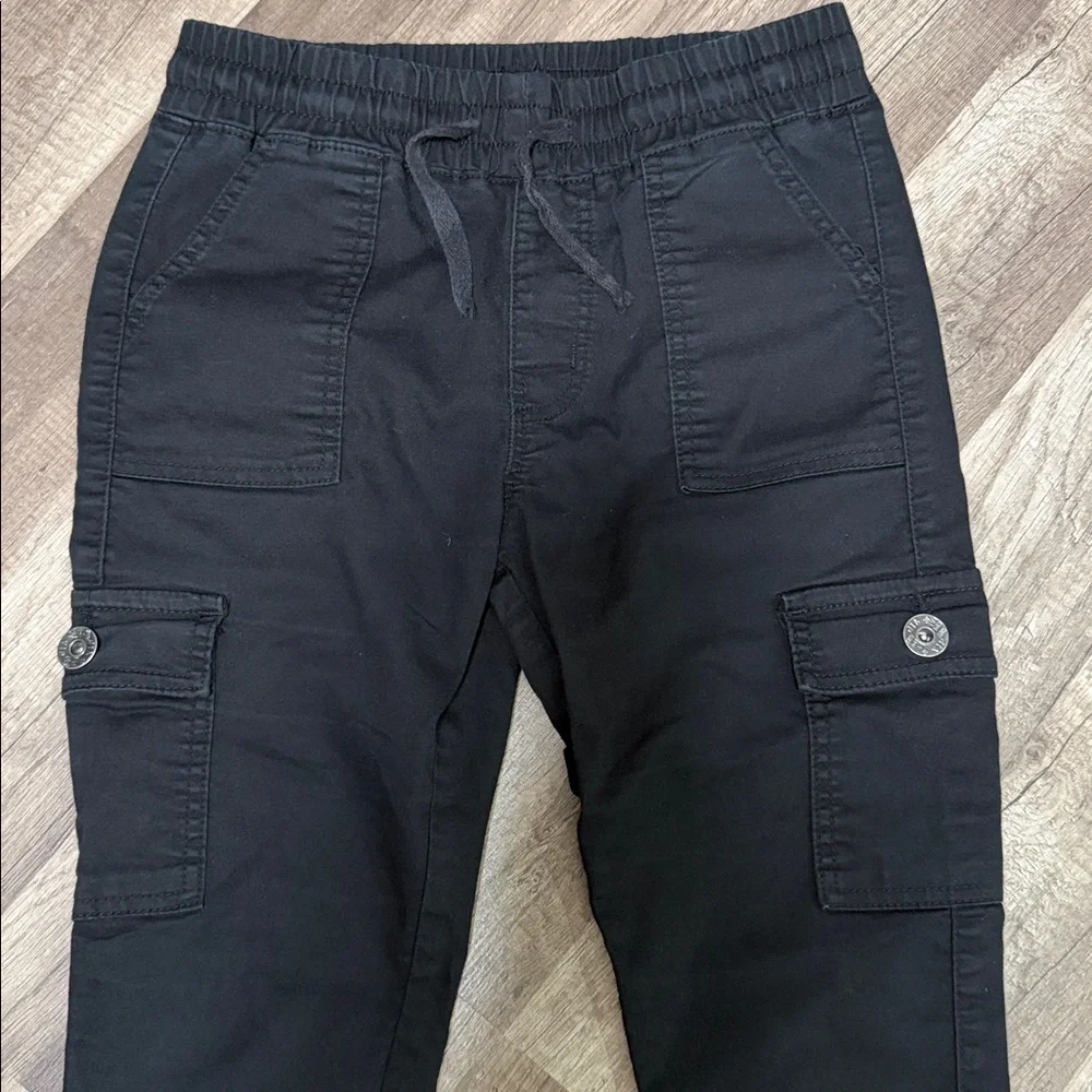 V.I.P. Black Jogger Cargo Pants,‎ Size 27